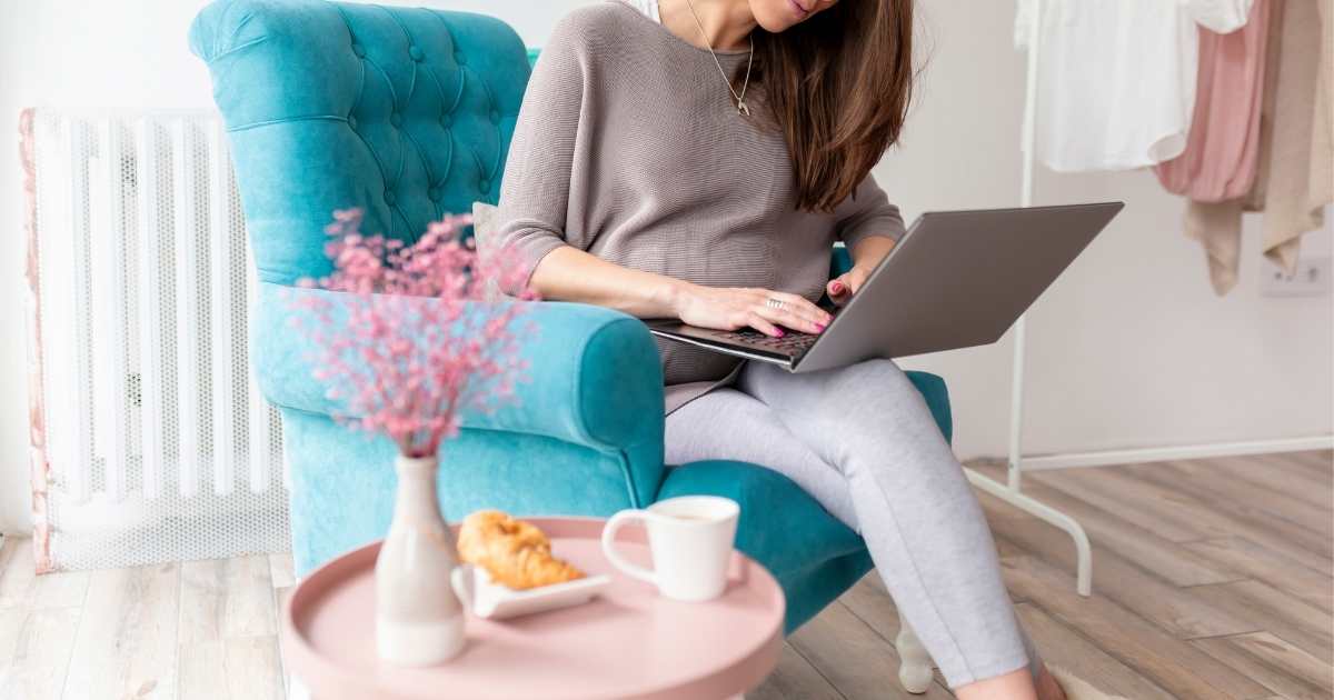 pregnant woman on a laptop